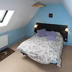 Holiday home Gites Aux Oiseaux