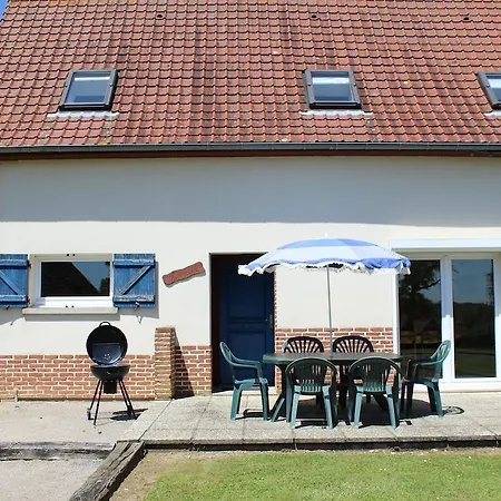 Holiday home Gites Aux Oiseaux