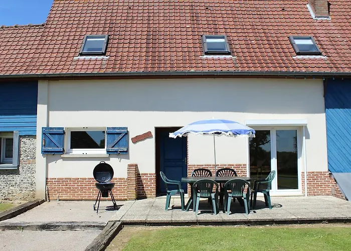 Holiday home Gites Aux Oiseaux