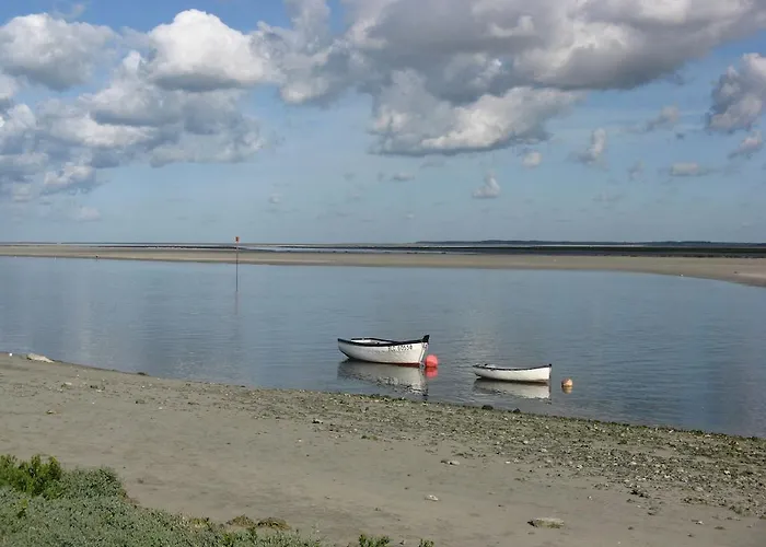 Gites Aux Oiseaux * Quesnoy-le-Montant