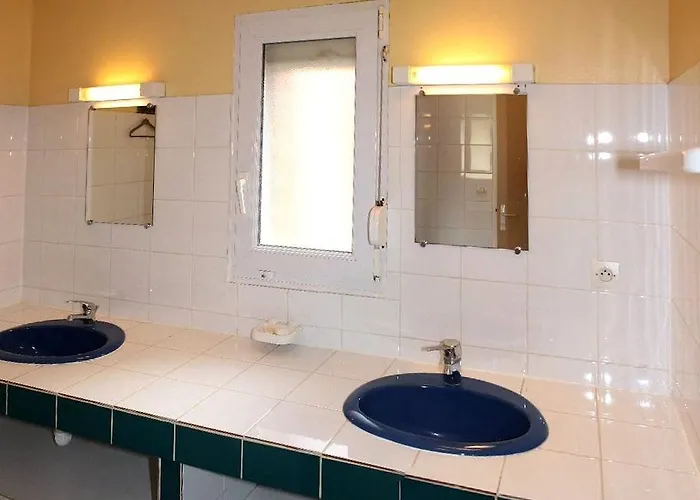 Gites Aux Oiseaux Holiday home Quesnoy-le-Montant