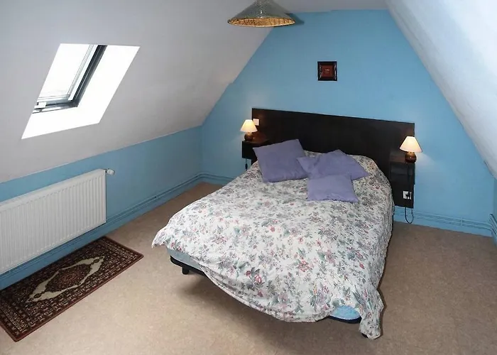 Holiday home Gites Aux Oiseaux