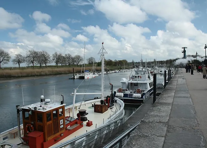 Holiday home Gites Aux Oiseaux *