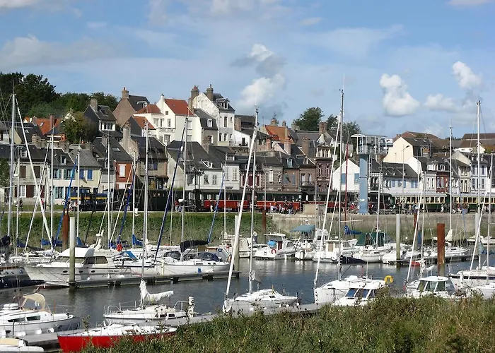 Gites Aux Oiseaux Holiday home Quesnoy-le-Montant